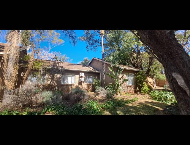3.50HA SMALLHOLDING FOR SALE IN BOSCHFONTEIN AH